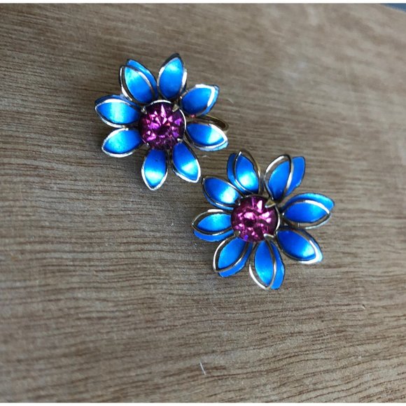 Vibrant Blue & Pink Rhinestone Vintage 1950s Prestige Signed Flower Earrings - Picture 2 of 4
